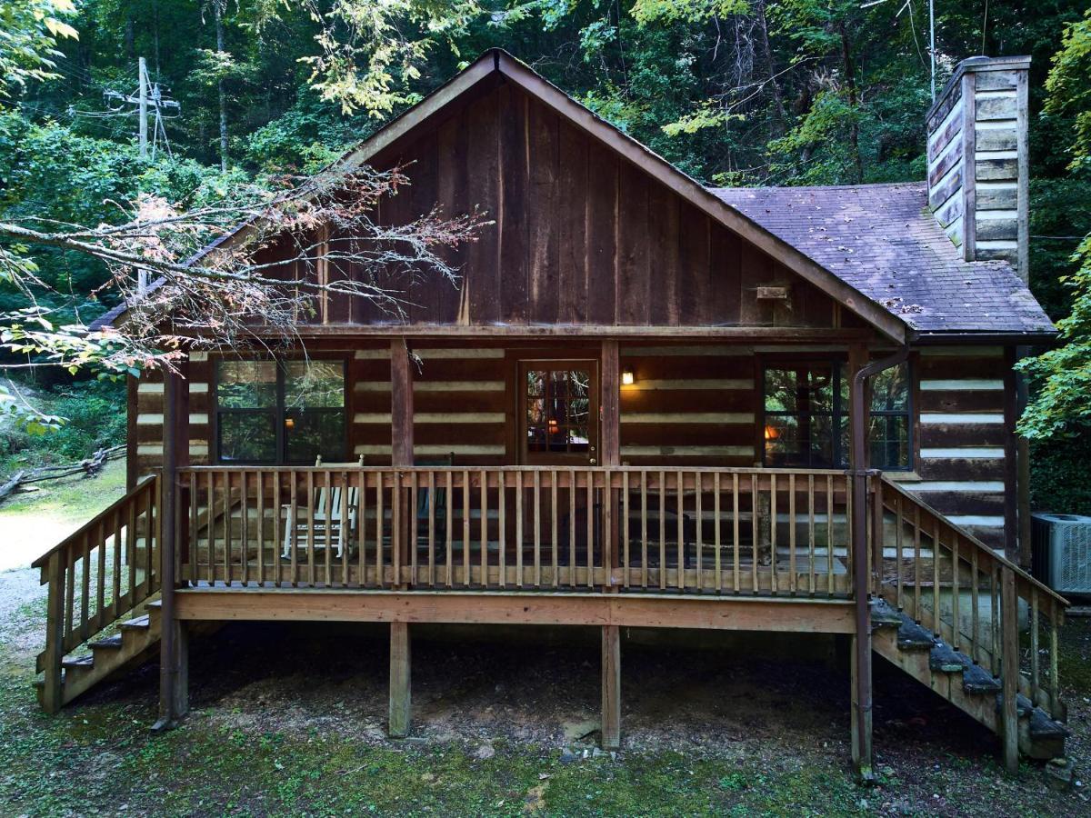 A Cabin In The Woods Pigeon Forge Exterior foto
